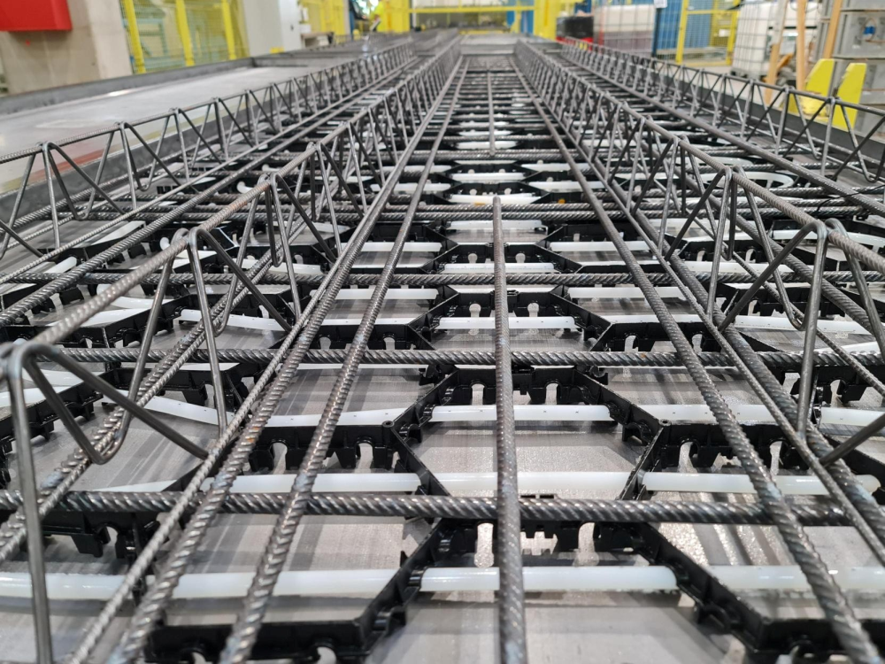 Váltsa ki a monolitot előregyártott vasbeton födémelemekre áttervezés nélkül! Váltsa ki a monolitot előregyártott vasbeton födémelemekre áttervezés nélkül!