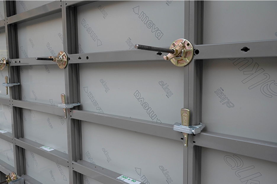 Meva Alufix: minden elemében újrahasznosítható, könnyű falzsaluzat