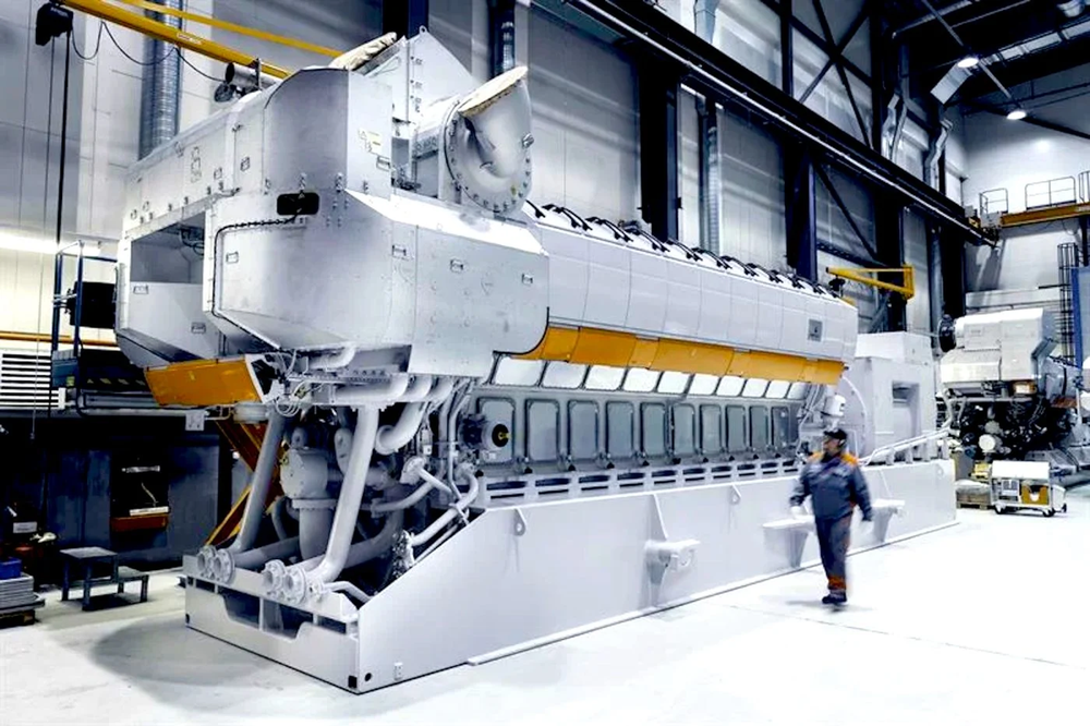 Új kémények a REV Ocean kutatóhajón Új kémények a REV Ocean kutatóhajón