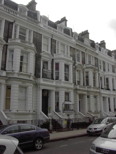 Londoni viktoriánus házak egykor és most