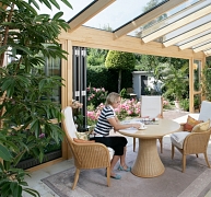 Horizontális és vertikális üvegfelületek hőhídmentes csatlakoztatása Horizontális és vertikális üvegfelületek hőhídmentes csatlakoztatása