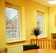 Hővisszaverő, páratartalom-szabályzó penészmentesítő festék Hővisszaverő, páratartalom-szabályzó penészmentesítő festék