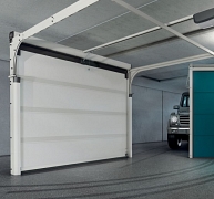 Szekcionált garázskapu passzívházakhoz is – a legigényesebbeknek ajánlott! Szekcionált garázskapu passzívházakhoz is – a legigényesebbeknek ajánlott!