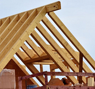 Hazai fafajokkal lehetne helyettesíteni az egyre nehezebben elérhető import fenyő épületfát Hazai fafajokkal lehetne helyettesíteni az egyre nehezebben elérhető import fenyő épületfát