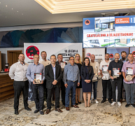 Itt vannak a PREFA Év bádogosai – a 2020. és 2021. év nyertesei Itt vannak a PREFA Év bádogosai – a 2020. és 2021. év nyertesei