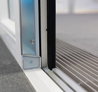 GEALAN innováció: padlószintű küszöb GEALAN innováció: padlószintű küszöb