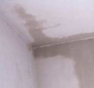 Nedvességtől málló vakolatok helyreállítása Nedvességtől málló vakolatok helyreállítása