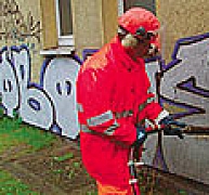 Kíméletes, de hatékony homlokzattisztítás Kíméletes, de hatékony homlokzattisztítás