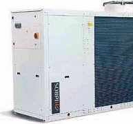 Hűtési és fűtési vizet egyidejűleg előállító folyadékhűtő Hűtési és fűtési vizet egyidejűleg előállító folyadékhűtő