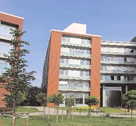 Alacsonyabb hűtésköltség korszerű árnyékolástechnikával Alacsonyabb hűtésköltség korszerű árnyékolástechnikával